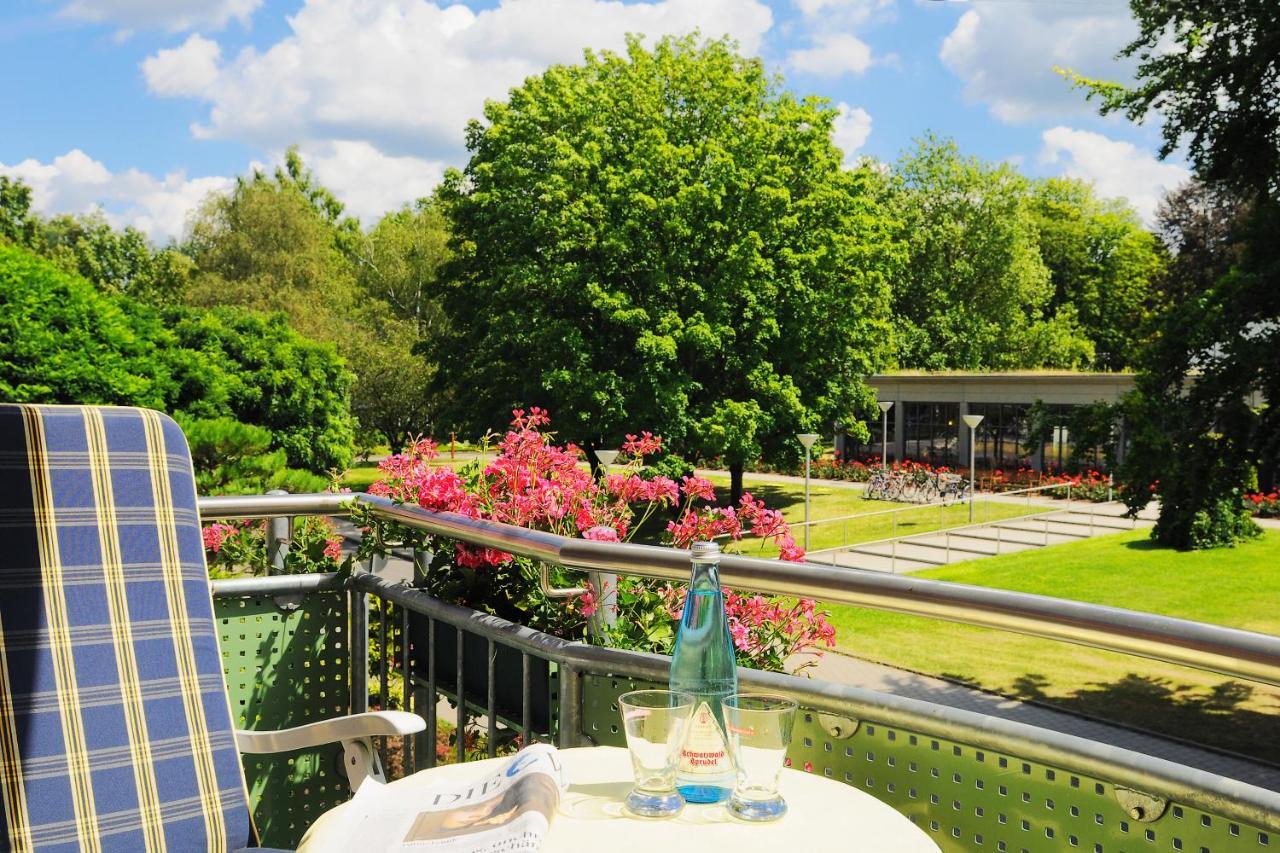 Parkhotel An Der Therme Bad Krozingen Bagian luar foto