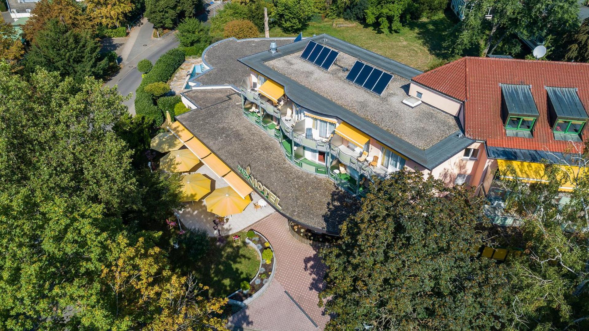 Parkhotel An Der Therme Bad Krozingen Bagian luar foto