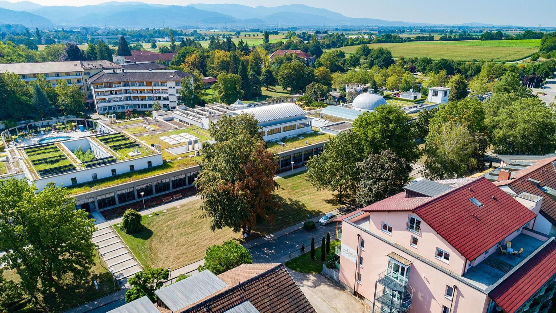 Parkhotel An Der Therme Bad Krozingen Bagian luar foto