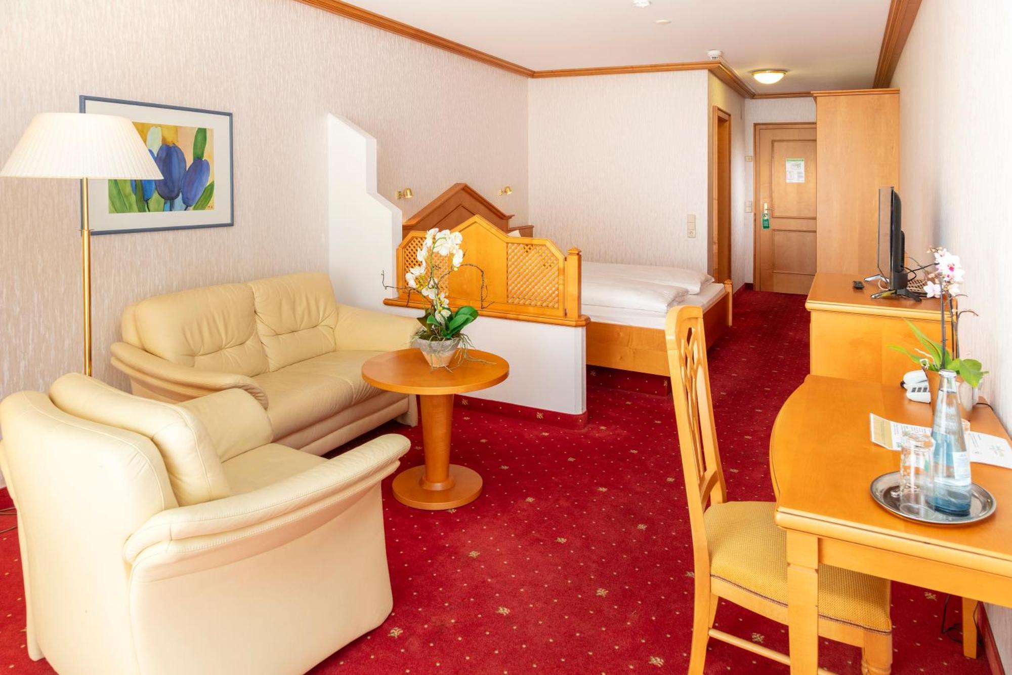 Parkhotel An Der Therme Bad Krozingen Bagian luar foto