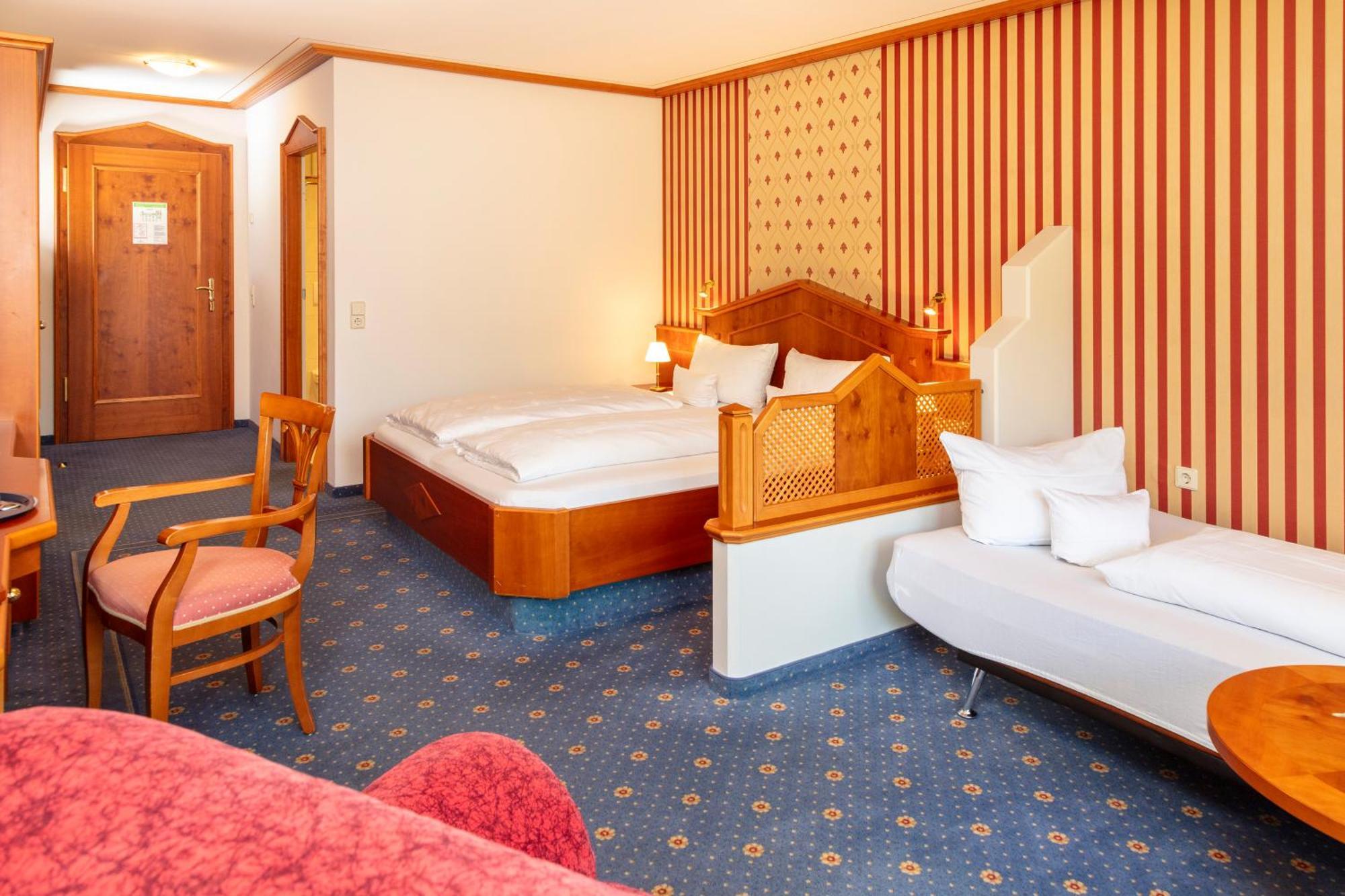 Parkhotel An Der Therme Bad Krozingen Bagian luar foto