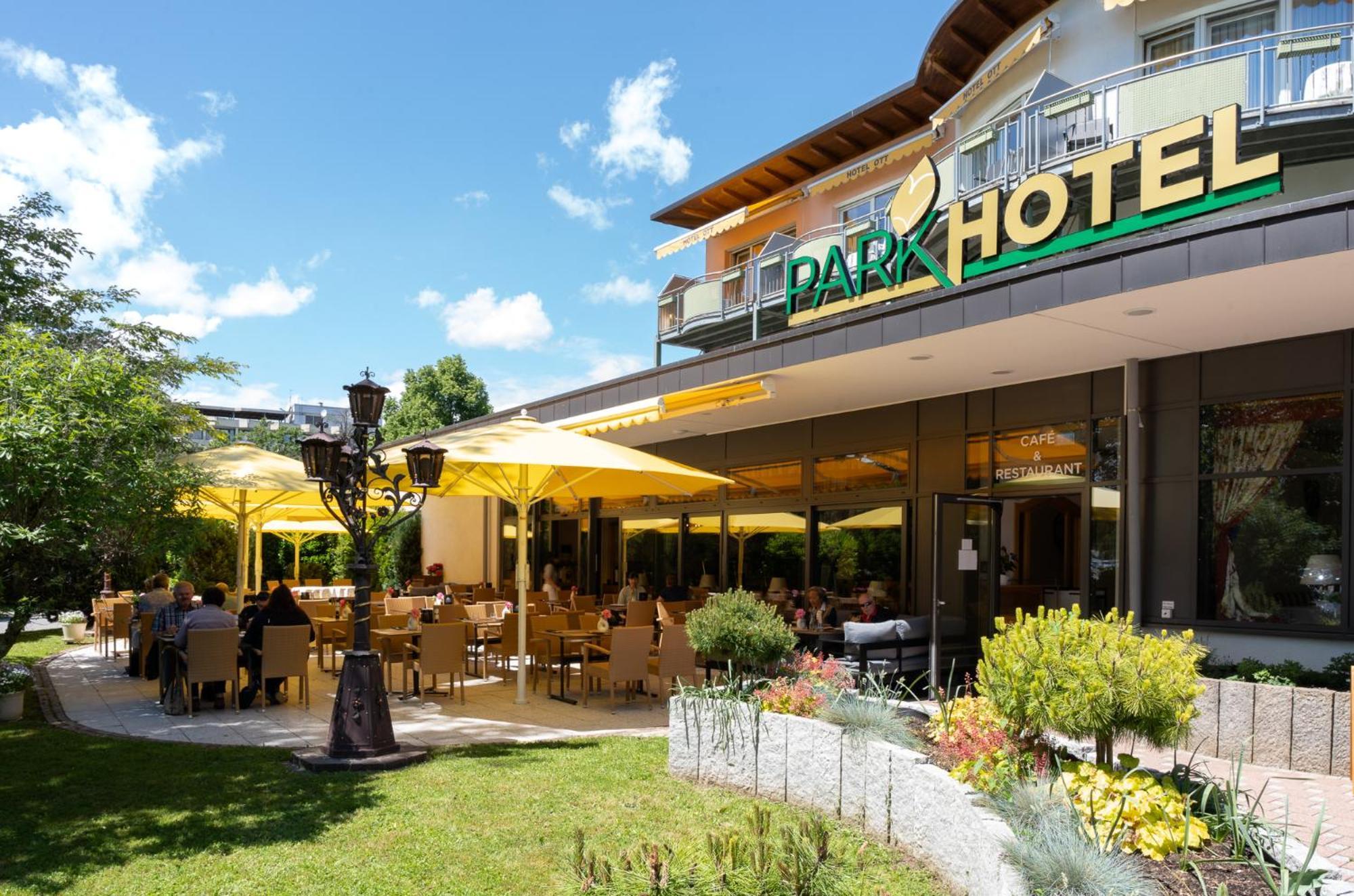 Parkhotel An Der Therme Bad Krozingen Bagian luar foto